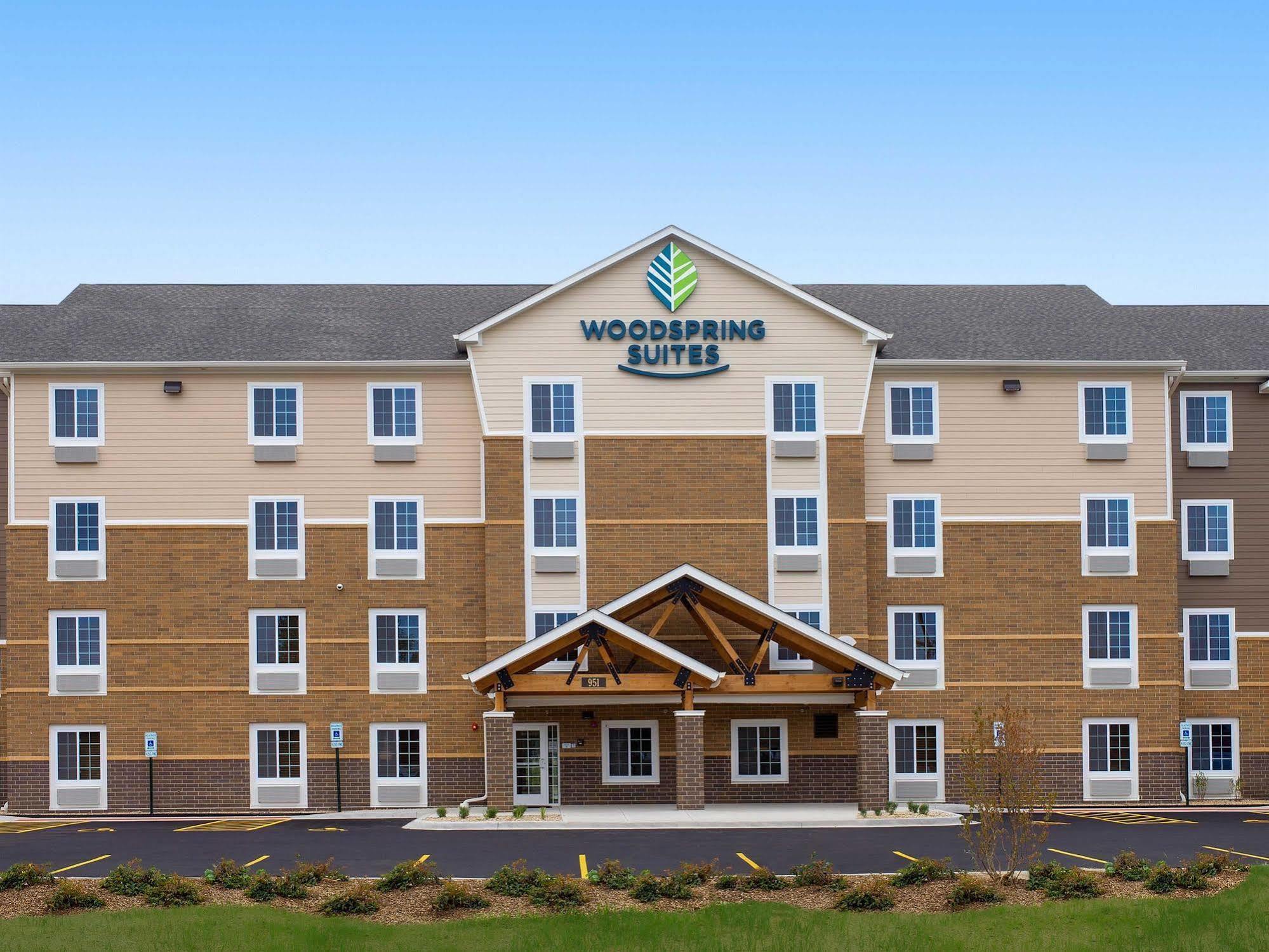 Woodspring Suites Chicago Darien Exterior photo